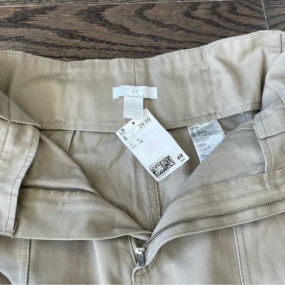 H&M Belted Cargo Skirt - Picture 3 of 4